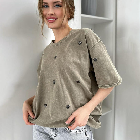 GUJI—-78 New Summer Women's Unique Design Versatile Round Neck T-Shirt With Heart Decoration Loose Slimming Topfashion mitsycroptop regular sleeve fashion