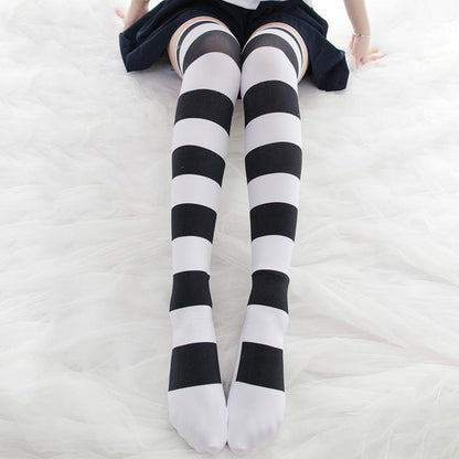 GUJI—309 Over-the-Knee Cat Paw Print High Socks